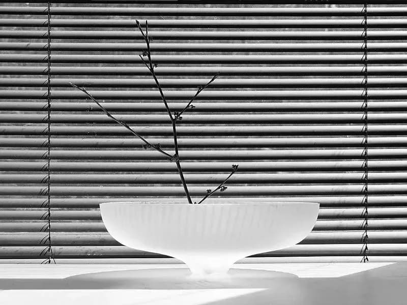 Żaluzje aluminiowe — okno